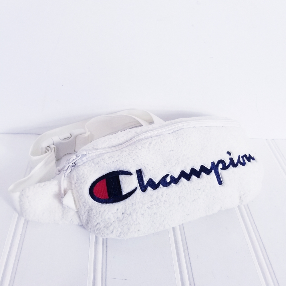 Champion Off White Sherpa Belt Bag Fanny Pack Crossbody Unisex Cozy Trend